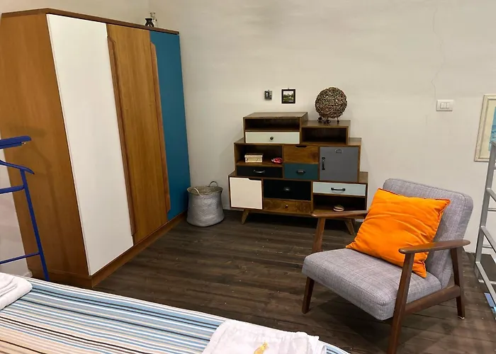 Sanbiagio, 25 Guesthouse Napoli